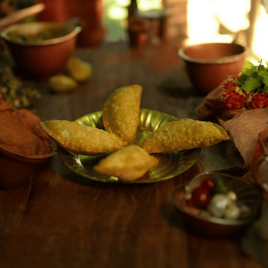 Somas (4 Pieces) - Soundaram's Chettinad Sweets & Snacks
